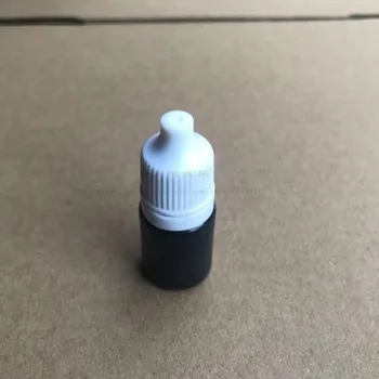 O sticlă mică de 5 mg ferrofluid pentru tweeter bobinei vorbitor