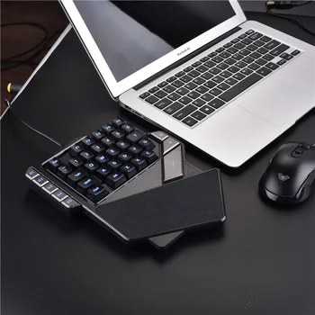 AULA cu O singură mână Gaming Keyboard Culoare Iluminare din spate 27keys Anti-Ghosting Portabil Mini Tastatura Gaming Controller pentru Laptop
