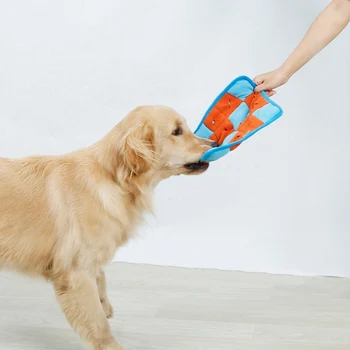 Pătrat Mic Vocal Sniffing Pernă De Câine Jucării Distractive Cu Sunet Disponibil Pe Ambele Părți Moi Mat Consumabile Pentru Animale De Companie Reduce Animale De Companie Agitație