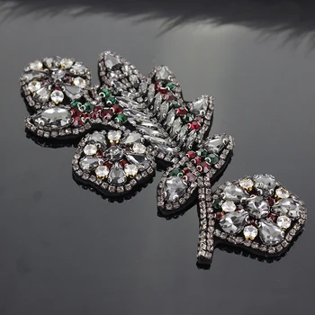 Zircon Un diamant de lux cusute de mână Șirag de mărgele Pe Aplicatiile de patch-uri de haine sac de pantofi de pânză decorative inserați codul aplicatiile autocolante
