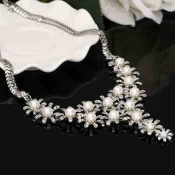 Femeile Genial Pearl Set De Bijuterii La Modă Design Flori Pandantiv Cravată Colier Cercei Set Logodna Nunta Set