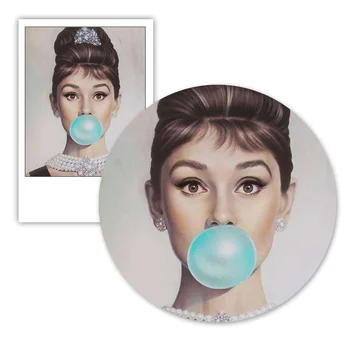 Audrey Hepburn Guma De Mestecat Arta De Perete Postere Si Printuri Femeie Decor Acasă Panza Pictura De Moda Pop Art