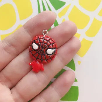 10buc/pack de Desene animate Spider Man Farmecele de Rășină Pandantiv Minge de Plastic Farmecele pentru a Face Bijuterii 29x22mm