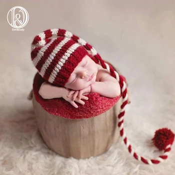 D&J 2019 Noi De Craciun Capac De Recuzită Cozi Lungi Pălărie Nou-Născut Fotografie Popi Roșii Pălării De Croșetat Pentru Copii Baby Elemente De Recuzită Pentru Fotografie