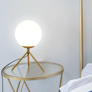 Moderne LED Masă Lampă Lampă de Birou Umbra Lumina Minge de Sticlă Tabelul Lampa de Birou Lumina pentru Dormitor, Camera de zi Etaj Noptiera de Aur de Design