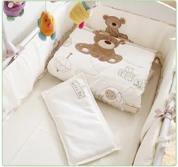 Promovare! 7PCS Broderie Baby Set de lenjerie de Pat pentru pat de copil Nou-născut Lenjerie de Pat pentru Urs Detasabila ,(bare de protectie+plapuma+foaie+perna)
