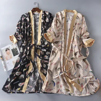 Primăvara Bărbați și Femei, Halat de baie Trei Sferturi Halat de Mătase Acasă Haine de Satin Print Kimono Robe Lungi de Somn Poarte Halat