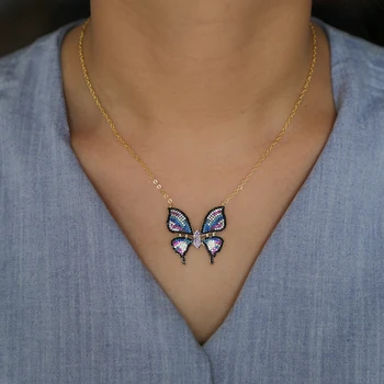 Colier pandantiv Moda Bijuterii Colorat Superb de lux animal minunat Fluture Coliere & Pandantive Pentru Femei Prieteni
