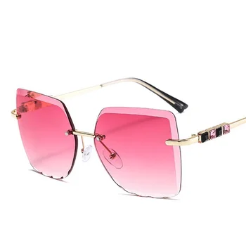 De înaltă Calitate Femei Stras Pătrat ochelari de Soare Lentile Tăiat Nuante de Moda de Lux Crystal Design ochelari de Soare pentru Femei Ochelari Violet