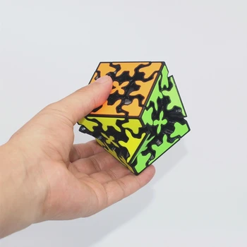 2020 Nou cub Qiyi gear cube 3x3x3 cub magic bile gear cube Qiyi 3x3 Puzzle cubo magico profissional de învățământ Iubitori de Jucării