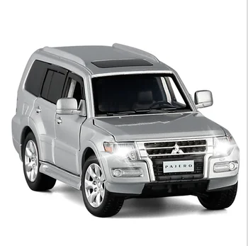 Simulare 1: 32 Pajero V97 SUV șase ușa de sunet lumina de direcție amortizor model de mașină de jucărie pentru copii cadou de ziua de nastere