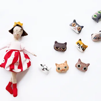 30 buc SAN-X anime Neko Atsume Kutusita Nyanko pisica 3D pin/brosa papusa de plus jucarii Kawaii Cizme cat insigna haine accesorii genti
