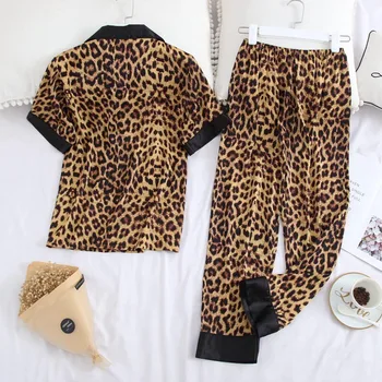 Vara Primavara Cupluri Pijama Set Sexy de Leopard de Imprimare Pijamale de Turn-down Guler de Mătase Subțire Satin Homewear Pentru Iubitorii de Bărbați Și Femei