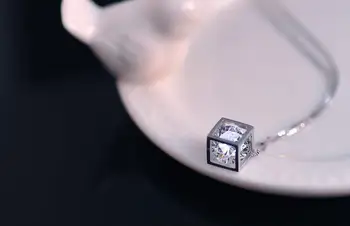 Argint 925 moda pătrat strălucitoare de cristal doamnelor'pendant colier bijuterii femei scurt lanț cutie cadou en-gros
