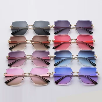 De înaltă Calitate Femei Stras Pătrat ochelari de Soare Lentile Tăiat Nuante de Moda de Lux Crystal Design ochelari de Soare pentru Femei Ochelari Violet