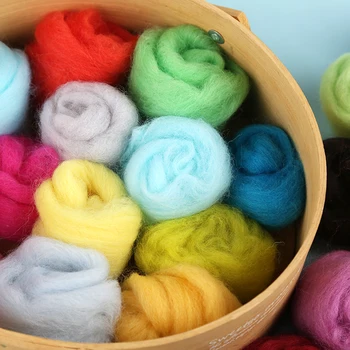 LMDZ 28 Culori Lână Simțit Moale Rătăcire Fibră de Lână Pentru DIY Ac Felting Mână de Filare Tunderea Pentru Ac DIY Papusa Craft Supplies