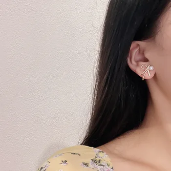 2020 Nou Stil Coreea Simplu Dulce Fată Drăguță Imitație Pearl Stras Arc Stud Cercei pentru Femeile Moda Bijuterii Accesorii