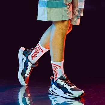 ONEMIX Bărbați Vulcaniza Pantofi de Funcționare în aer liber Adidași 2019 Nou Respirabil Epocă Tata Încălțăminte Ultra Usoare de sex Masculin de Tenis de Pantofi