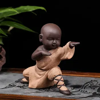 1 buc Kung Fu Monk Decor Violet Nisipurile Statuie Templu Stil Figurine Ornament Ceai de Companie Amenajare Pentru Casa si Decoratiuni Miniaturi