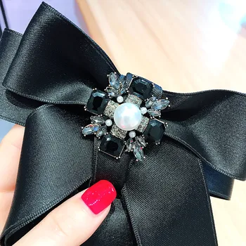 Coreeană High-end Negru Stras Arc Brosa Bijuterii de Lux Exagerat de Mare Neckpin Papion Broșe Cadouri pentru Femei Accesorii