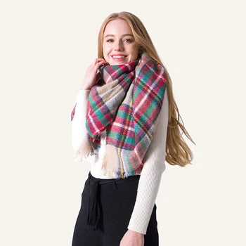 În 2020, noul designer pentru femei de iarnă carouri eșarfă pătrat eșarfă eșarfă de cașmir moale îngroșa pătură tricotate cald șaluri și împachetări