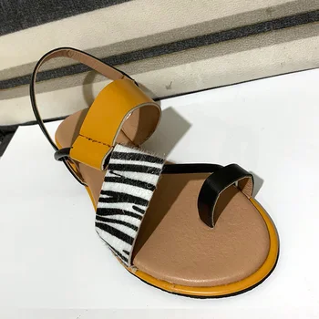 Femei Sandale Clip Deget De La Picior Moale Din Piele Doamnelor Zebra Alunecare Pe Pantofi Plat Femeie Casual Confort Plaja De Moda De Sex Feminin De Vară 2020