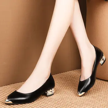 Cresfimix de moda de sex feminin pu negru din piele de metal sfat subliniat toe slip pe toc pătrat pantofi femei bej petrecere toc pompe a6052e