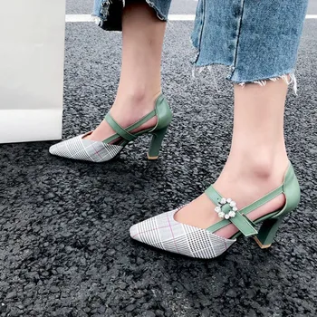 Plus dimensiune 34-47 Femei Sandale cu Toc Moda Vara Office Lady Pompe Zapatos Mujer de Cristal Catarama Subliniat Toe Pantofi de Partid