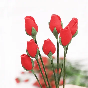 10buc 1/12 casă de Păpuși în Miniatură Accesorii Mini Rasina Trandafir Roșu Simulare Floare Bud Jucarii Model pentru Papusa Casa Decor