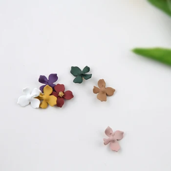 Cele mai noi 30pcs/mulțime de Cauciuc de culoare vopsea desene animate flori formă de aliaj de moda florale farmece diy bijuterii cercei pandantiv accesorii