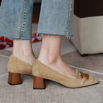 ISNOM Femei Retro Franjuri Pompe de Oaie piele de Căprioară Deget de la picior Pătrat Lanț Decor Încălțăminte, Tocuri Groase Doamna Eleganta Tassal Pantofi Rochie 2021