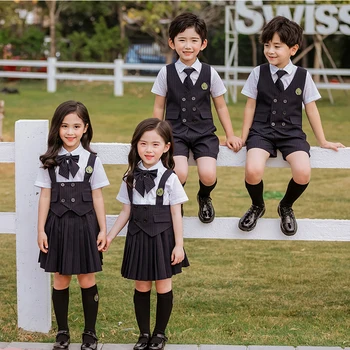 Copil coreeană Japoneză Uniformă Școlară pentru Fete Baieti Tricou Alb cu Dungi Vesta Vesta, Fusta, pantaloni Scurți Set Haine Student Costum Costum