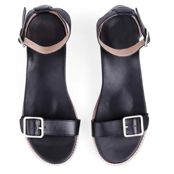 Noi 2020 Sandale De Vara Pentru Femei Pantofi De Moda Ușor Catarama Cu Dungi Sandale Negre Retro Plat Toe Sandale De Curea